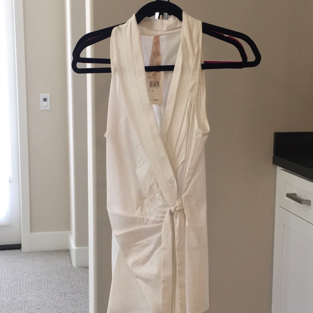 Bailey 44 Women’s sleeveless white cotton top